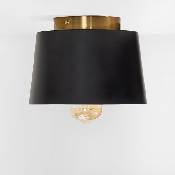 Safavieh PARKES, 8.25 INCH BLACK/BRASS FLUSH MOUNT - Stylish, Durable Lighting for Modern & Classic Spaces FLU4064A