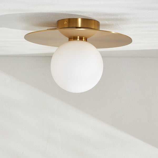 Safavieh FINLAY, 12-Inch Gold Iron Flush Mount Light - Elegant, Compact Design for Modern & Classic Spaces FLU4075A