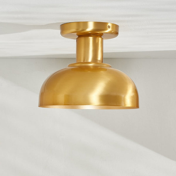 Safavieh HELM, Elegant 10-Inch Flush Mount Light Fixture for Timeless Home Decor and Ambient Illumination Brass FLU4088B
