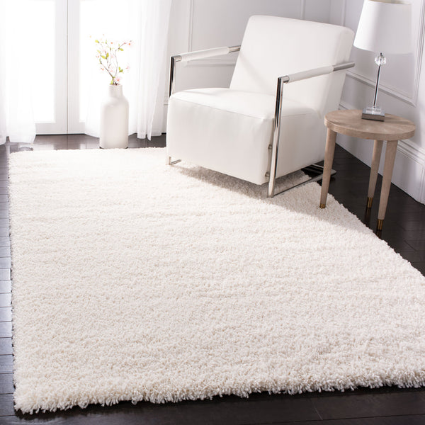 Safavieh Fontana Ivory Round Shag Rug — 2" Plush Pile, Power-Loomed In Turkey For Cozy, Durable Comfort 3'-0" x 3'-0" FNT800A-3R