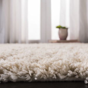 Safavieh Fontana Shag Ivory Polypropylene Rug Plush Two Inch Pile for Living Bedroom Cream FNT800B-68