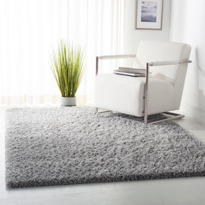 Safavieh Fontana Luxurious Shag Area Rug - Plush Texture And Elegant Design For Cozy Home Décor Spaces Grey Polypropylene Pile Fnt800f-214