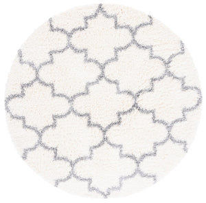 Safavieh Fontana Luxurious Shag Area Rug With Geometric Trellis Pattern For Modern And Traditional Decor Cream ,Grey Polypropylene Pile Fnt818a-6