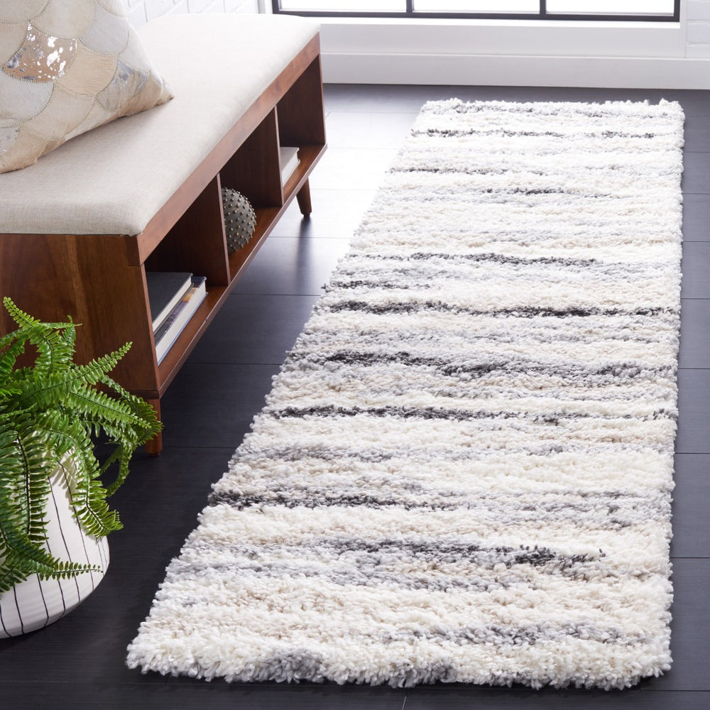 Safavieh Fontana Plush Power-loomed Area Rug - Luxurious Turkish Design For Modern Elegance And Comfort Ivory ,Grey Polypropylene Pile Fnt833a-6