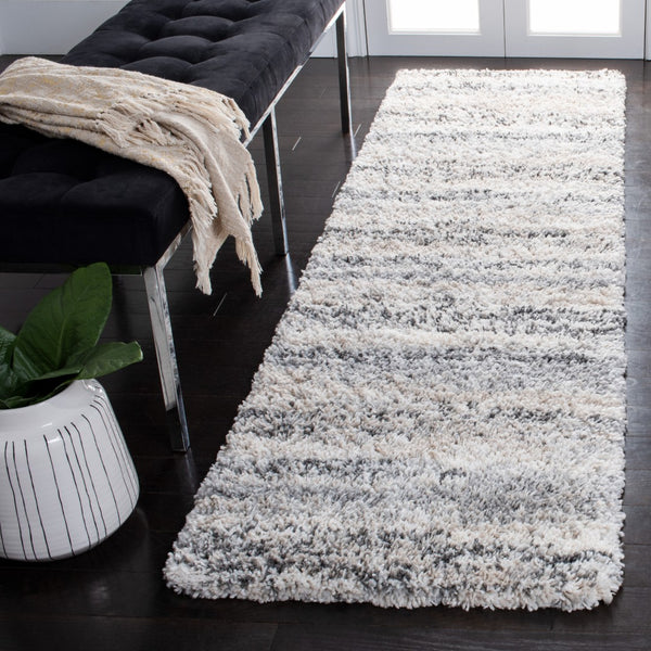 Safavieh Fontana Shag Rug - Luxurious Soft Comfort For Hallways, Elegant Design, Modern Turkish Craftsmanship Ivory ,Grey Polypropylene Pile Fnt842a-214