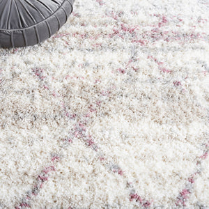 Safavieh Fontana Shag 886 Power Loomed Shag & Flokati Rug Pink / Ivory 5'-3" x 7'-6"