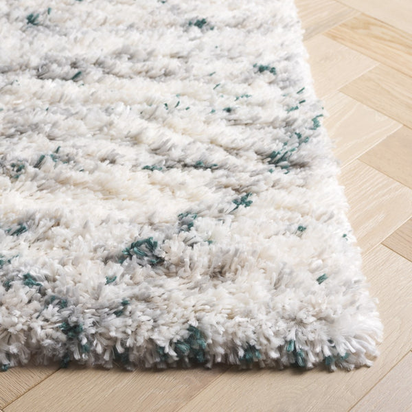 Safavieh Fontana Shag 886 Power Loomed Shag & Flokati Rug FNT886Y-5