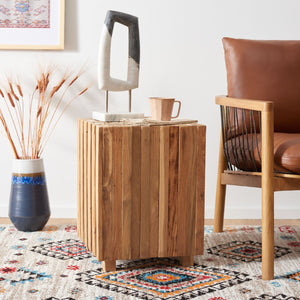 Safavieh Richmond Rustic Teak Block End Table - Handcrafted Medium Oak Accent Table For Any Room Decor FOX1001A