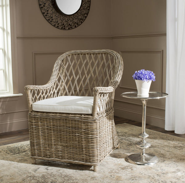 Safavieh Maluku Rattan Arm Chair - Coastal Charm Accent Chair With Plush Cushion For Indoor & Outdoor Spaces FOX1604A