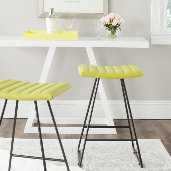 Safavieh Akito Counter Stool In Stylish Green - Modern Barstool For Chic Home & Kitchen Décor Upgrade Green Metal,Pu Fox2011e