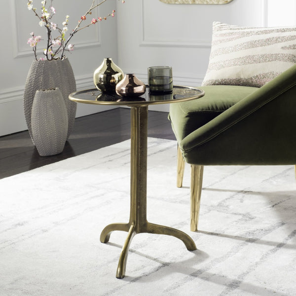 Safavieh Brent Accent Table - Vintage Glamour Meets Modern Design In Antique Brass For Elegant Interiors FOX3220A