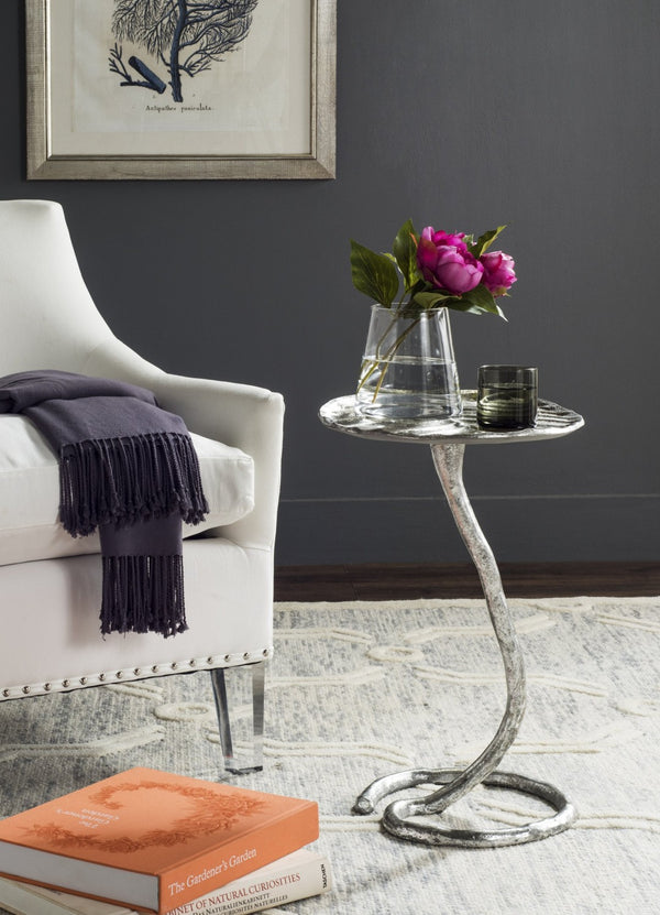 Safavieh Mina Silver Foil Petal Side Table - Botanical Elegance & Modern Artistry For Any Room Decor FOX3246B