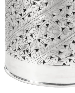 Safavieh Adrien Contemporary Silver End Table With Intricate Pattern - Stylish Accent For Any Space FOX4518A