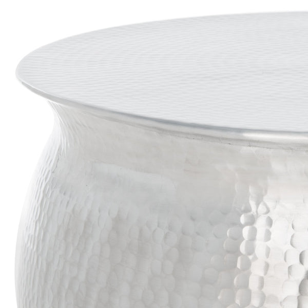 Safavieh Aztec Hammered Metal Table Stool - Artisanal Accent Piece For Versatile Home Decor & Design Elegance Silver FOX5516A