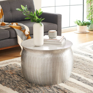 Safavieh Aztec Hammered Metal Table Stool - Artisanal Accent Piece For Versatile Home Decor & Design Elegance Silver FOX5516A