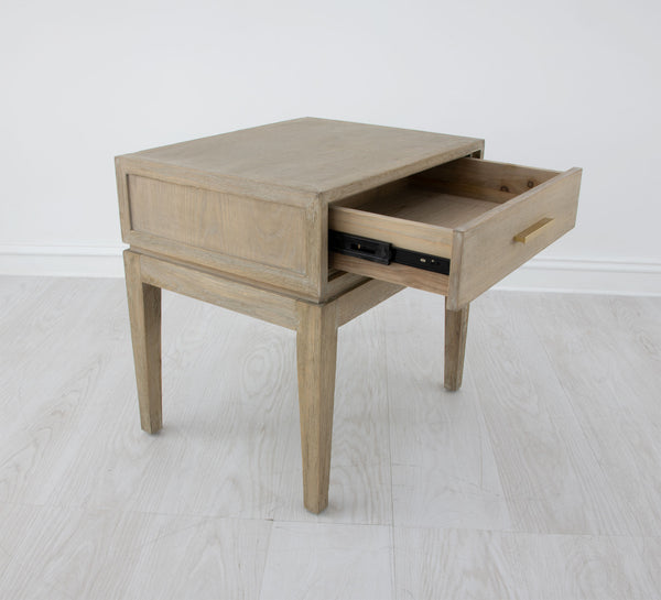 Zeugma Fr907 Elegant Solid Oak Side Table With Antiqued Mud Grey Finish - Perfect For Traditional Spaces Antiqued Mud Grey Finish Solid Oak Wood Fr907 Natural