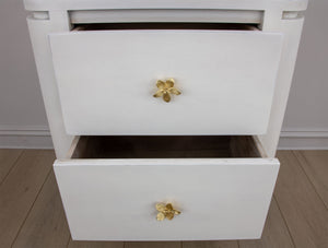 Zeugma Fr918 Elegant White Nightstand With Spacious Drawers And Soft-close Mechanism For Modern Bedrooms Rich White Finish Solid Wood Fr918 White