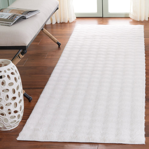 Safavieh Faux Runner Area Rug - Luxurious Plush Design, Slip-resistant & Washable For Elegant Living Spaces Ivory Polyester Frb100a-28