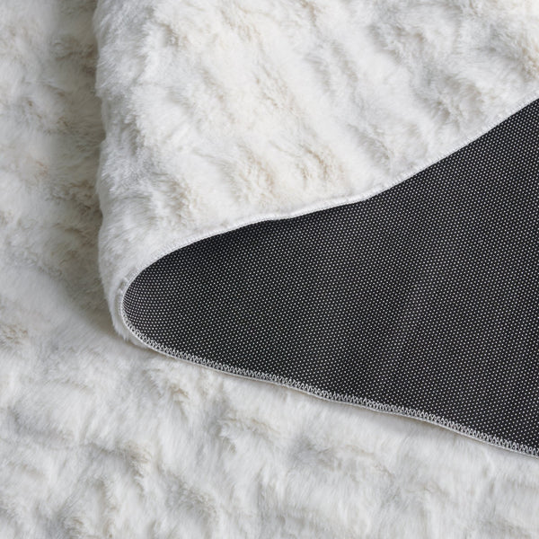 Safavieh Faux Runner Area Rug - Luxurious Plush Design, Slip-resistant & Washable For Elegant Living Spaces Ivory Polyester Frb100a-57