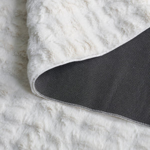 Safavieh Faux Rabbit Bubble Area Rug - Luxurious Ivory Design, Durable, Slip-resistant, Easy To Clean, Chic Decor Ivory Polyester Frb100a-3