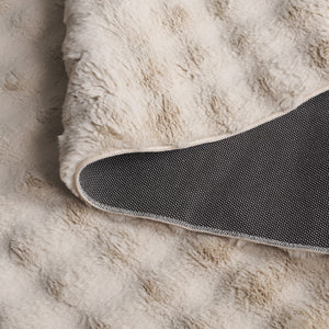 Safavieh Faux Rabbit Bubble Area Rug - Luxurious Ivory Design, Durable, Slip-resistant, Easy To Clean, Chic Decor Beige Polyester Frb100b-8