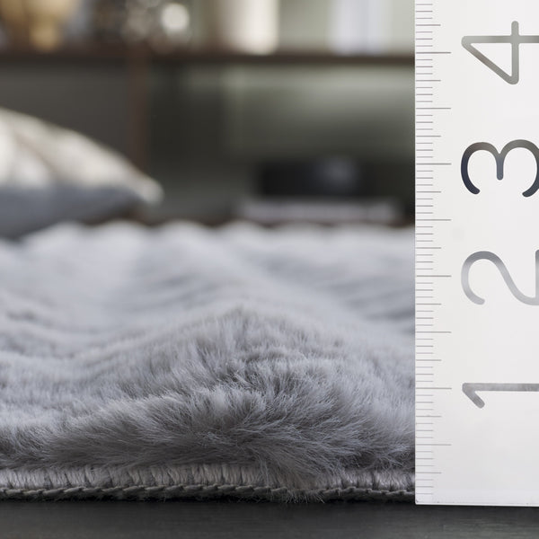 Safavieh Faux Runner Area Rug - Luxurious Plush Design, Slip-resistant & Washable For Elegant Living Spaces Grey Polyester Frb100f-57