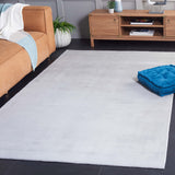 Safavieh Faux Rabbit Fur 100 Power Loomed Polyester Solid & Tonal Rug Silver FRF100G-8