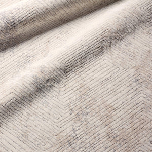 Jaipur Living Jaipur Living Natrix Power Loomed Geometric Rug with Carved High Low Pile Texture RSW104703