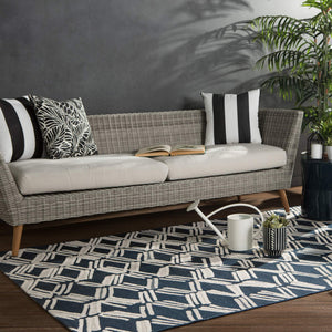 Jaipur Living Jaipur Living Caelum Flatweave Trellis Polypropylene Rug for Indoor Outdoor Spaces Navy 7'10"X10'10" RUG146082