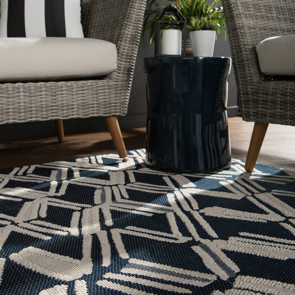 Jaipur Living Jaipur Living Caelum Flatweave Trellis Polypropylene Rug for Indoor Outdoor Spaces Navy 7'10"X10'10" RUG146082