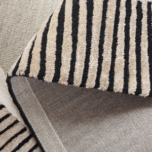 Safavieh Fifth Oval Hand-Tufted Area Rug In Grey & Black — Wool-Blend Low-Pile Modern Accent For Living Room 8'-0" x 10'-0" FTV107F-8OV