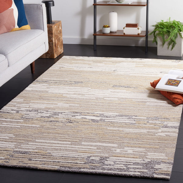 Safavieh Fifth Avenue 131 Hand Tufted Contemporary Rug Natural / Beige FTV131B-6