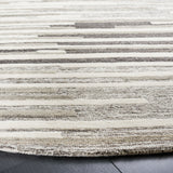 Safavieh Fifth Avenue 132 Hand Tufted Contemporary Rug Natural / Grey FTV132B-7R