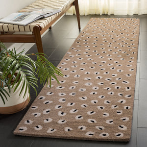 Safavieh Fifth Hand-Tufted Beige Ivory Area Rug, 80% Wool Blend, Low 3/8" Pile For Durable Soft Comfort 6'-0" x 9'-0" FTV175B-6