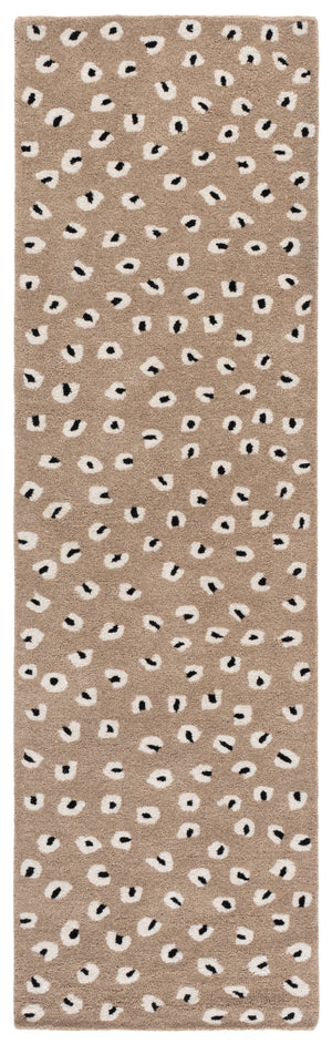 Safavieh Fifth Hand-Tufted Beige Ivory Area Rug, 80% Wool Blend, Low 3/8" Pile For Durable Soft Comfort 6'-0" x 9'-0" FTV175B-6