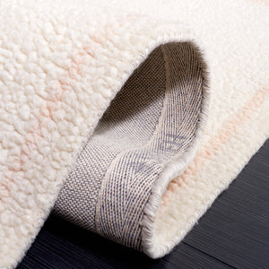 Safavieh Fifth Avenue 201 Hand Tufted 80% Wool, 10% Polyester, 10% Cotton Modern Rug Ivory / Pink FTV201A-8