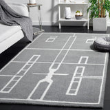 Safavieh Fifth Avenue 201 Hand Tufted 80% Wool, 10% Polyester, 10% Cotton Modern Rug Grey / Ivory FTV201F-8