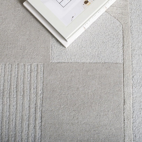 Safavieh Fifth Avenue Hand Tufted Wool Viscose Runner Geometric Grey Hallway Entryway Rug Gray 2'-3" x 8'-0" FTV251A-28