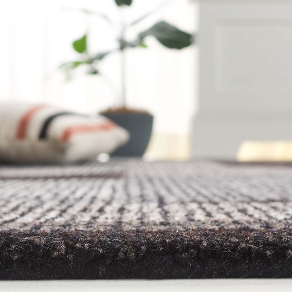 Safavieh Fifth Avenue 403 Hand Tufted  Rug FTV403Z-5