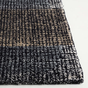 Safavieh Fifth Avenue 404 Hand Tufted  Rug FTV404F-5