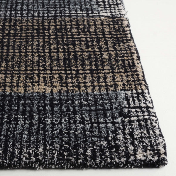 Safavieh Fifth Avenue 404 Hand Tufted  Rug FTV404F-5