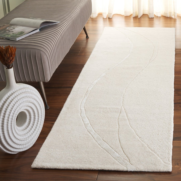 Safavieh Fifth Avenue Hand-tufted Wool Area Rug – Elegant Modern Design For Chic Home Décor And Comfort Ivory 95% Wool,5% Viscose Ftv452a-4