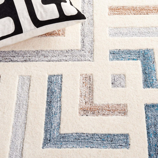 Safavieh Fifth Avenue Hand Tufted Wool Cotton Runner Geometric Ivory Grey Hallway Rug 3'-0" x 5'-0" FTV601A-3