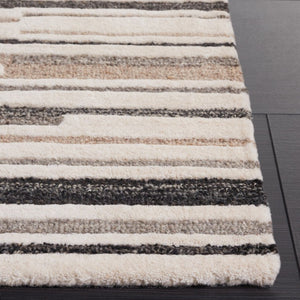 Safavieh Fifth Avenue Hand-Tufted Wool Cotton Runner Rug for Hallways and Entryways Ivory Grey 4'-0" x 6'-0" FTV602F-4