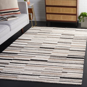 Safavieh Fifth Avenue Hand-Tufted Wool Cotton Runner Rug for Hallways and Entryways Ivory Grey 5'-0" x 8'-0" FTV602F-5