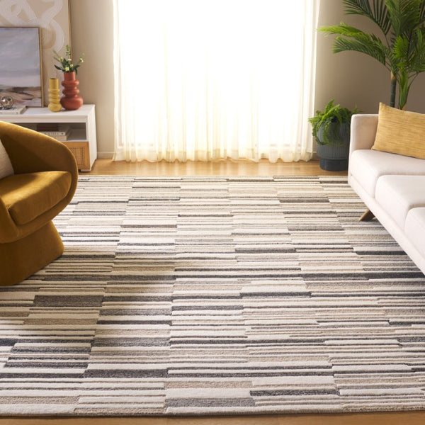 Safavieh Fifth Avenue Hand-Tufted Wool Cotton Runner Rug for Hallways and Entryways Ivory Grey 8'-0" x 10'-0" FTV602F-8