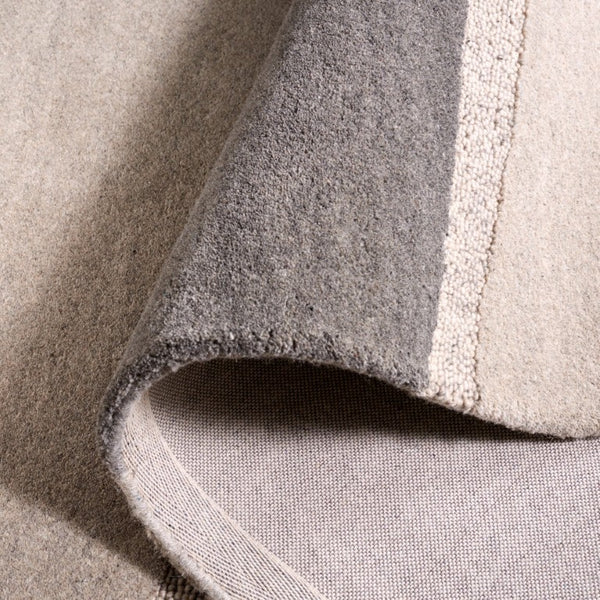 Safavieh Fifth Avenue Wool Runner Rug Hand Tufted Striped Hallway Accent in Grey Charcoal 6'-0" x 9'-0" FTV704F-6