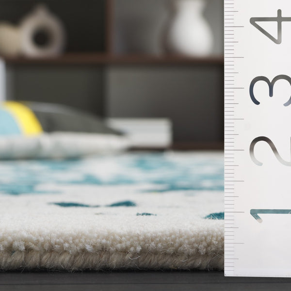 Safavieh Fifth Avenue Handcrafted Area Rug - Modern Teal And Ivory Abstract Design For Luxurious Spaces Teal ,Ivory 60% Wool,30% Viscose,10% Cotton Ftv751l-8