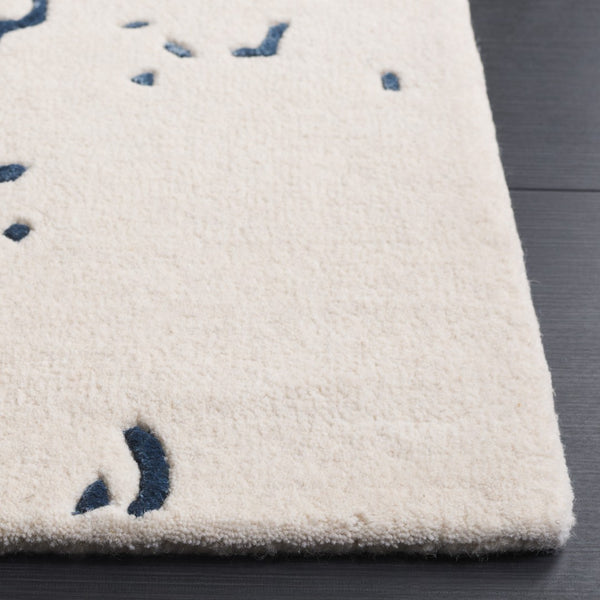 Safavieh Fifth Avenue Handcrafted Area Rug - Modern Teal And Ivory Abstract Design For Luxurious Spaces Blue ,Ivory 60% Wool,30% Viscose,10% Cotton Ftv751m-8