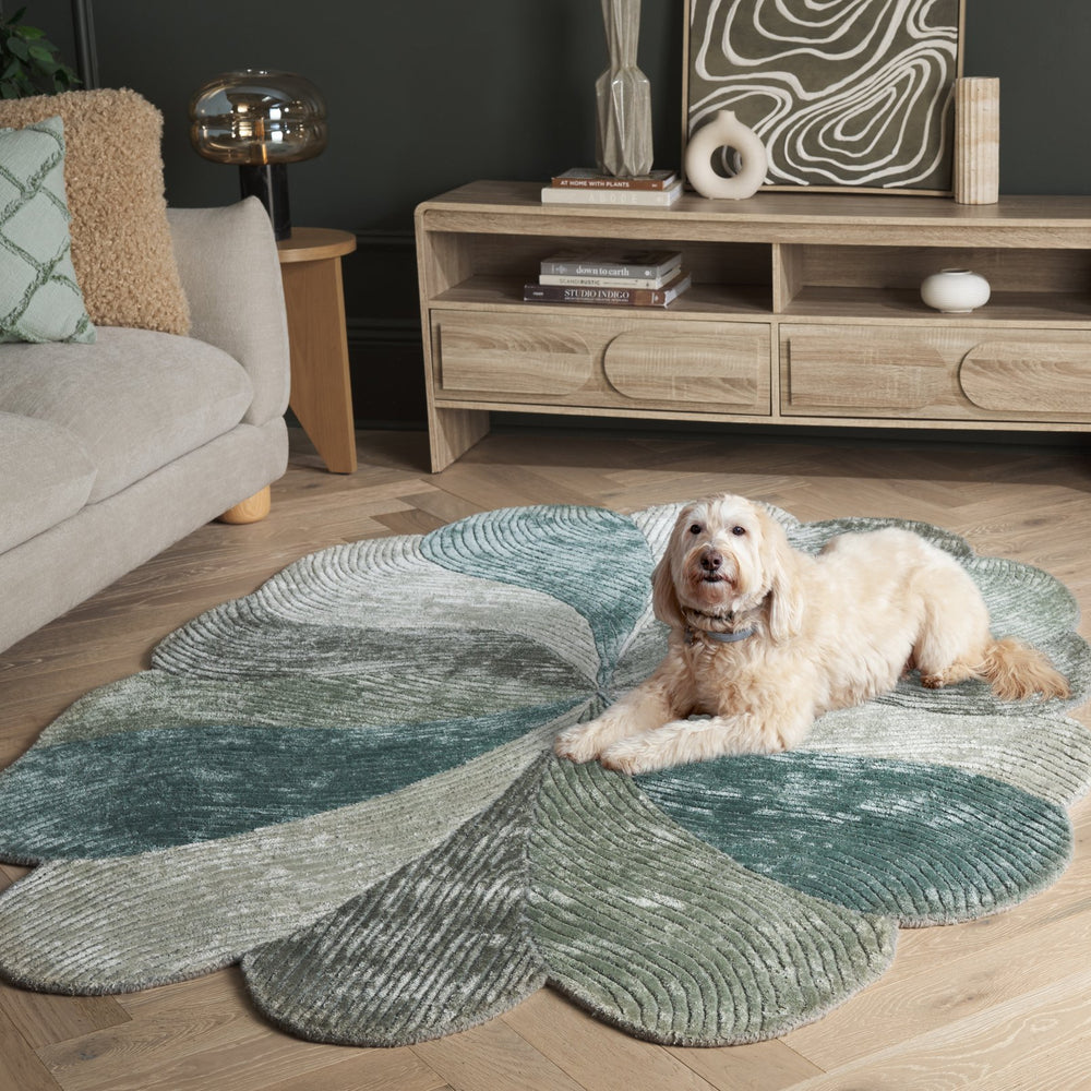 Safavieh Fifth Avenue Hand-Tufted Oval Area Rug In Green Beige | Viscose-Wool-Cotton Blend, Low-Profile Elegance 4'-0" x 6'-0" FTV856Y-4OV